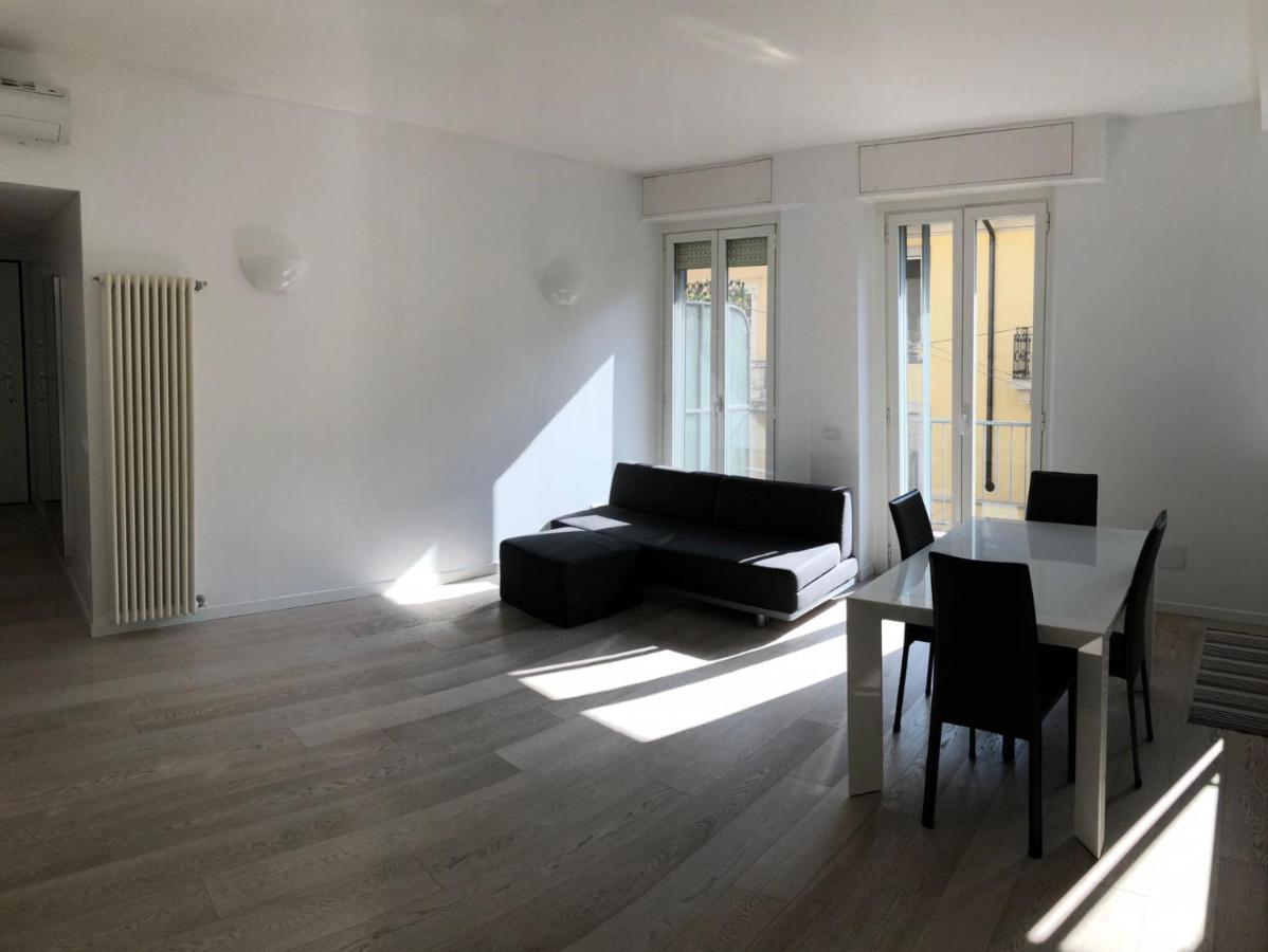 Bright & Spacious Apartment Near Navigli - Ponti ミラノ エクステリア 写真