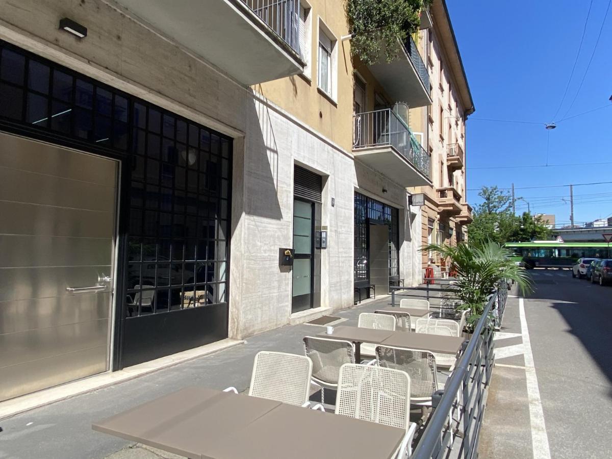 Bright & Spacious Apartment Near Navigli - Ponti ミラノ エクステリア 写真